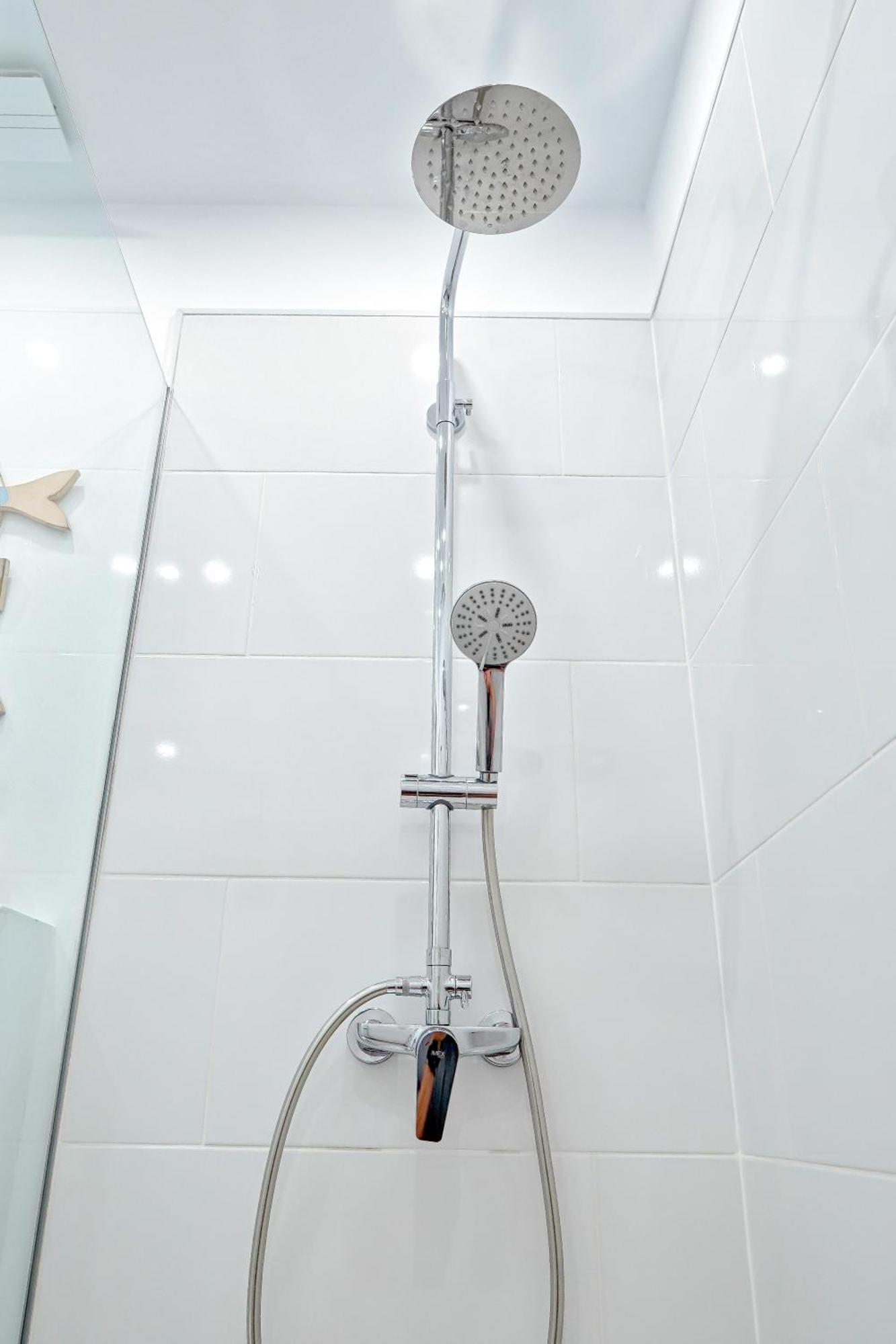 Kate Duque Fantastic Apartment With Lovely Pool 阿德耶 外观 照片